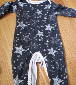 Organic cotton 12 month footed sleeper & bib